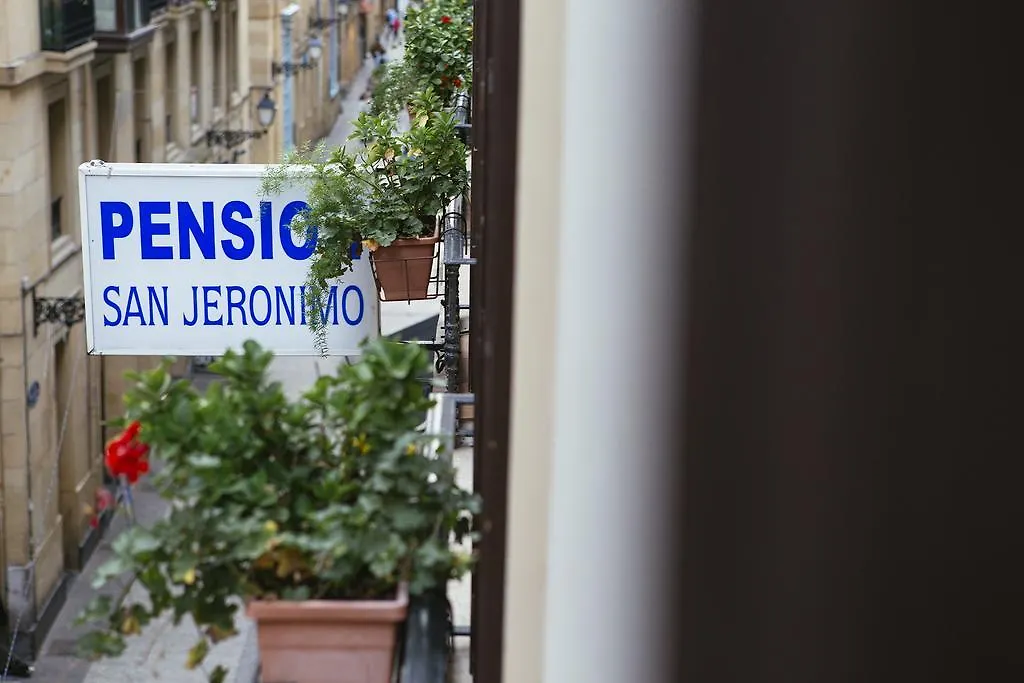 Affittacamere Pension San Jeronimo San Sebastián